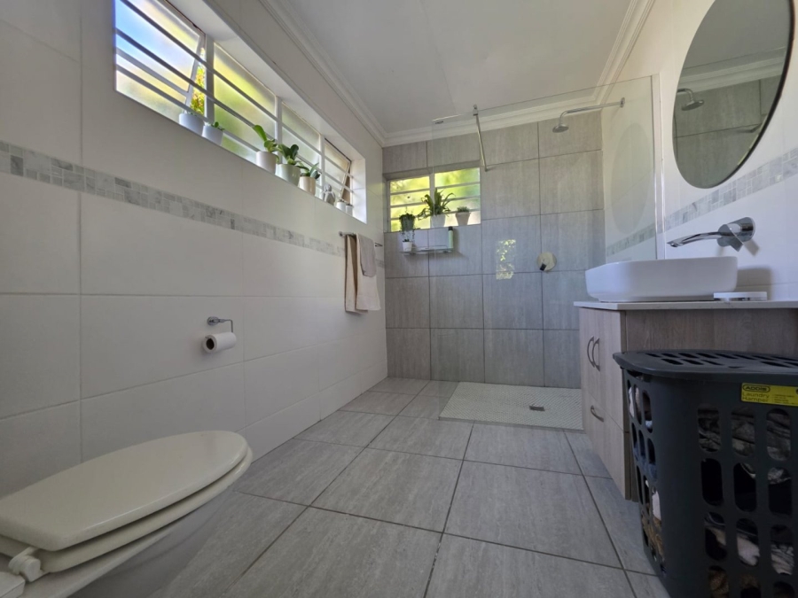 4 Bedroom Property for Sale in Beaconsfield Northern Cape